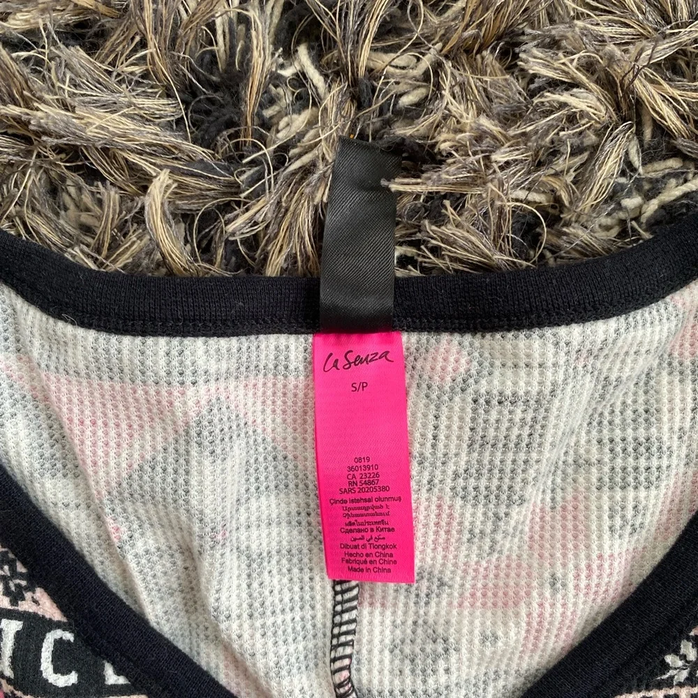 ✨2 for 1✨ One Piece Lounge Wear (SIZE S) - Picture 6 of 8